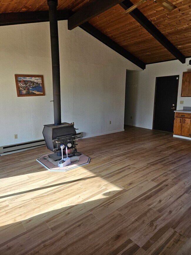 Photo - 2bd 1ba W/Fenced Yard