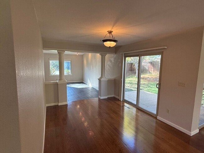 Photo - Massive4-Bedroom Richmond Home!