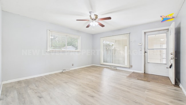 Photo - 6040 Hartford Dr