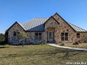 Building Photo - 2264 Granada Hills