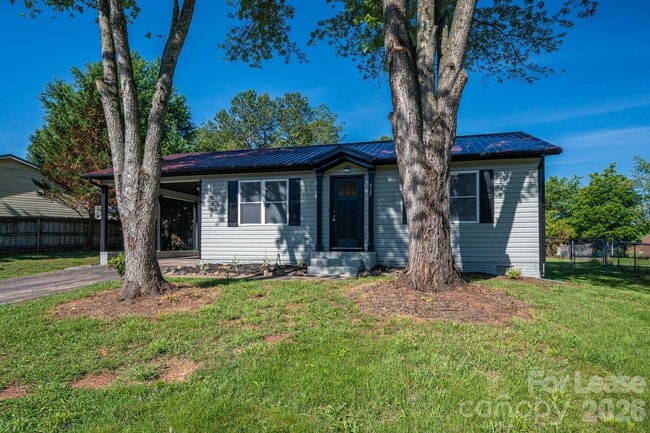 Photo - 412 Forest Dr
