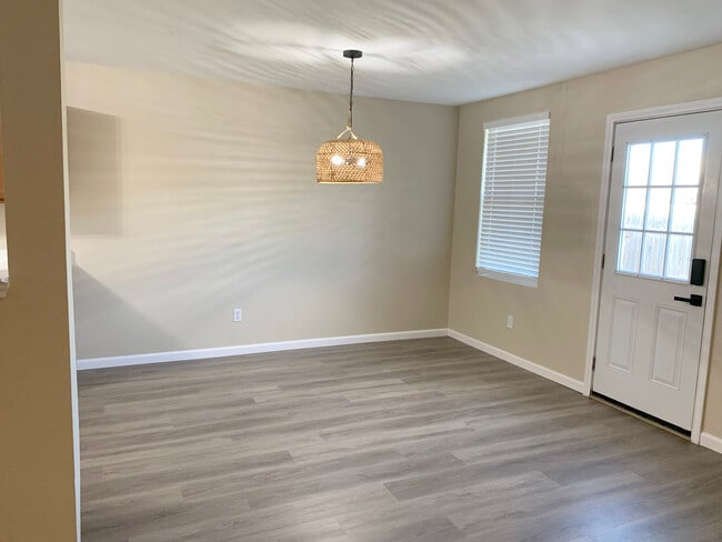 Cocina comedor - 3014 Lake Terrace Dr