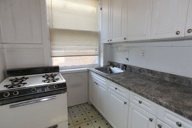 1923 W Winnemac Ave Unit 2