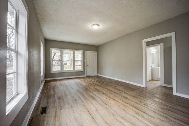 Photo - 1222 N 33rd St