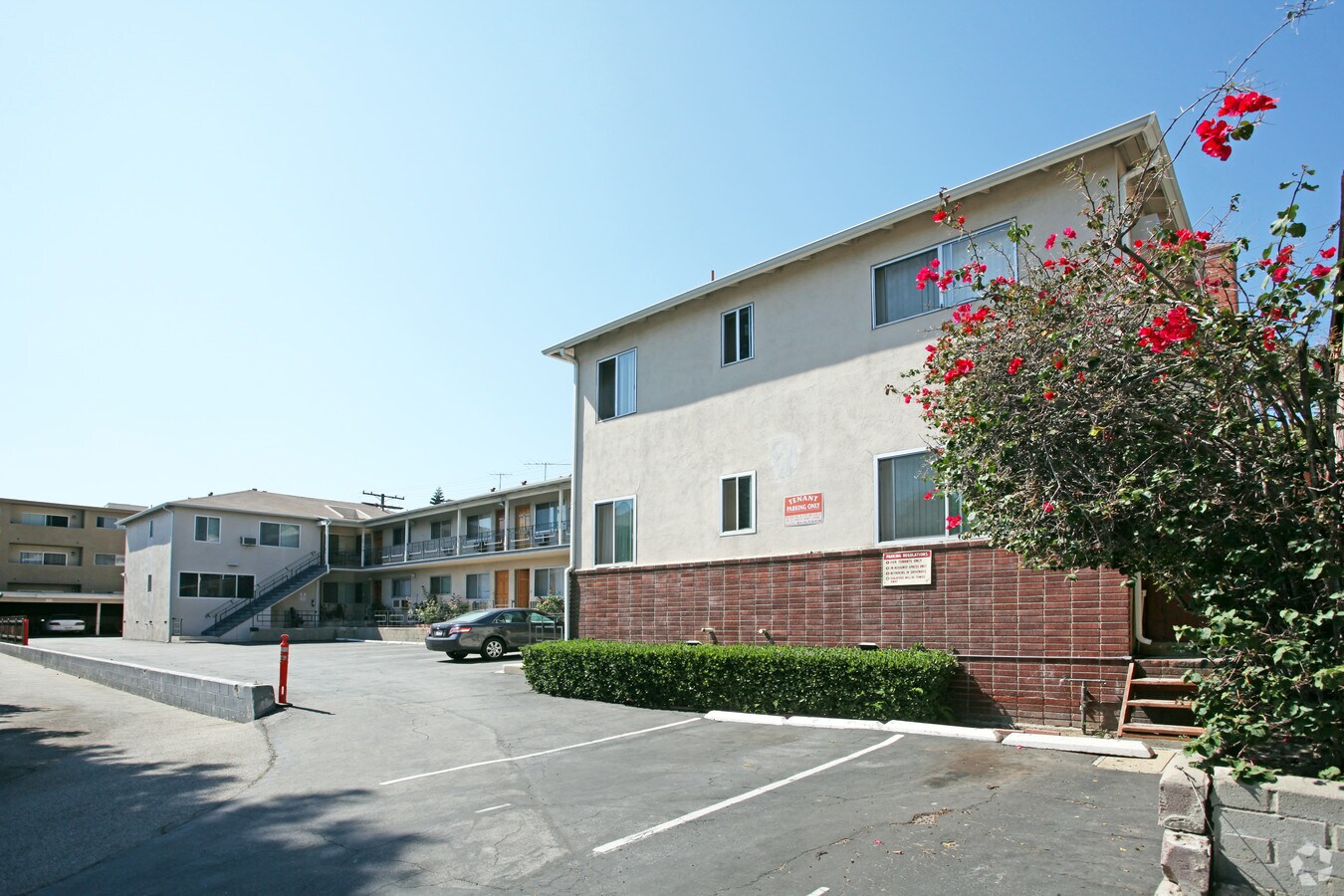 Photo - 1247 Viola Ave