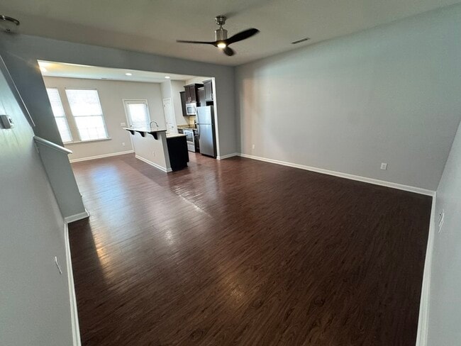 Photo - MOVE IN READY! 3 Bed 2.5 Bath Town Home