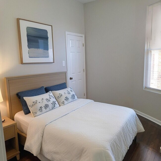 Photo - 4119 W Harrison St Unit 1