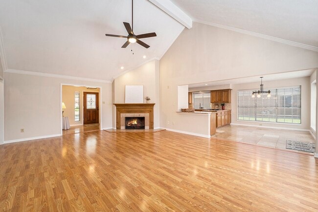 Photo - 15214 Park Estates Ln