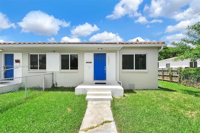 Building Photo - 2622 SW 36th Ave Rental