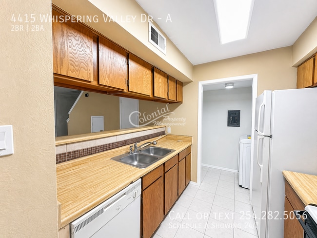 Photo - 4415 Whispering Valley Dr