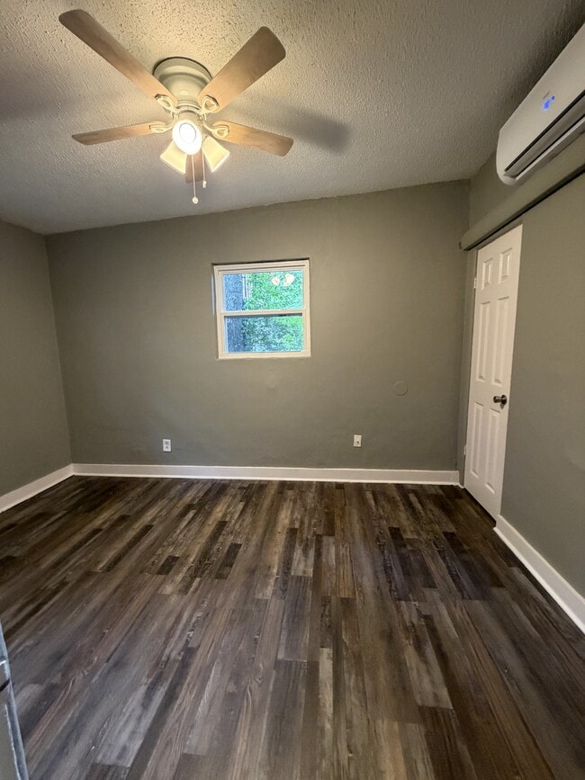 Photo - 4607 Highland Ave
