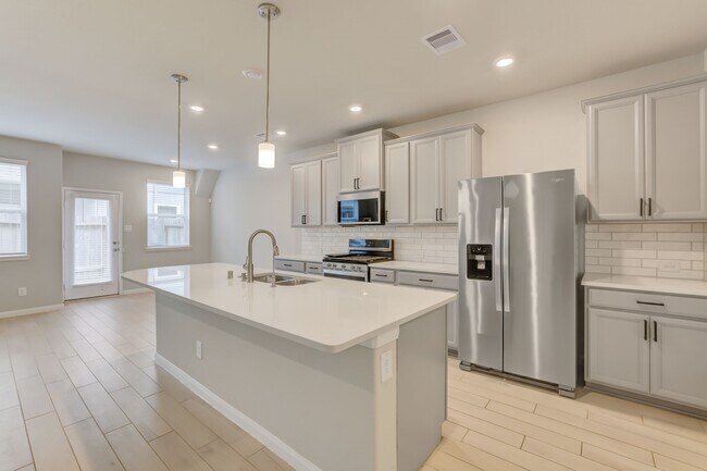 Photo - 1523 Parkland Oak Dr