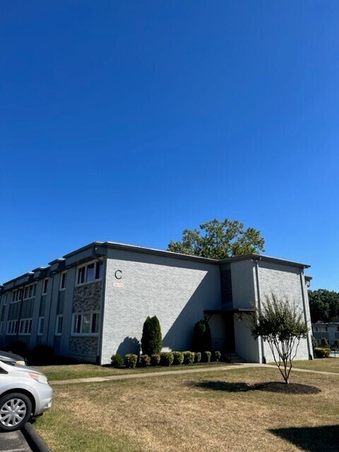 1 Bedroom Green Hills Terrace Condo - 1 Bedroom Green Hills Terrace Condo Unit C-210