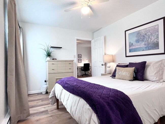 Photo - Rocky Court Unit 4