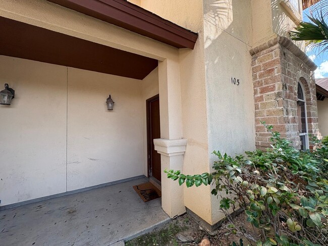 Photo - 10706 International Blvd Unidad 105