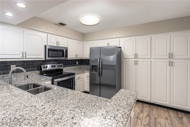 Photo - 228 Fox Glen Dr Unidad 3310
