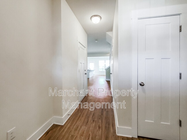 Photo - 429 Pangel Ln