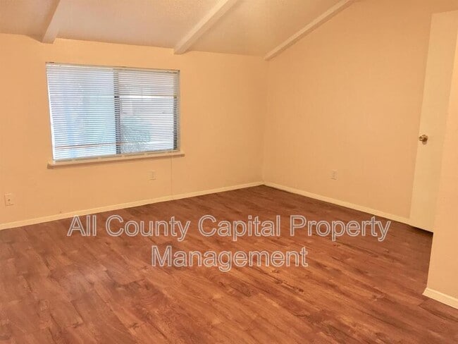 Building Photo - 3800 Allegro Lugar St Unit 3