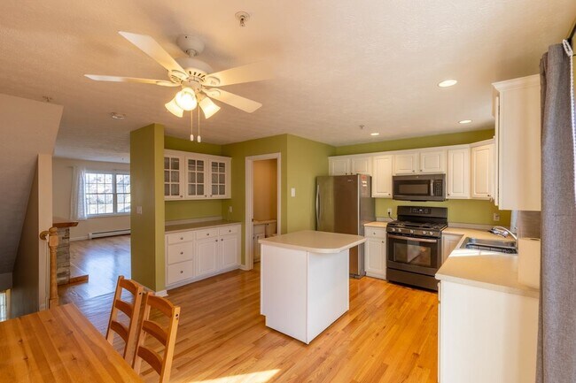 204 Washington St Unit 3