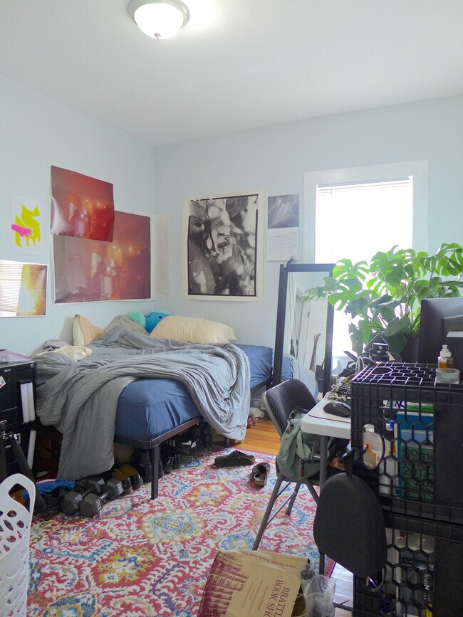 Photo - 112 George St