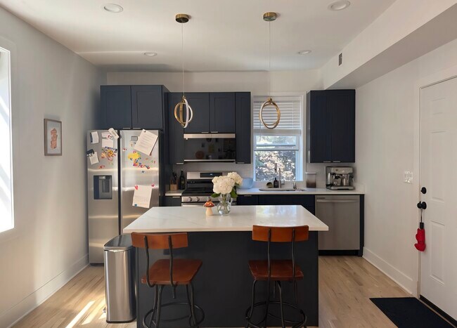 Building Photo - 3346 N Central Park Ave Unit #2S Rental