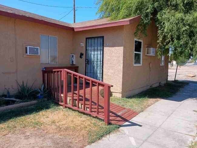 Building Photo - 342 E Murphy St Rental