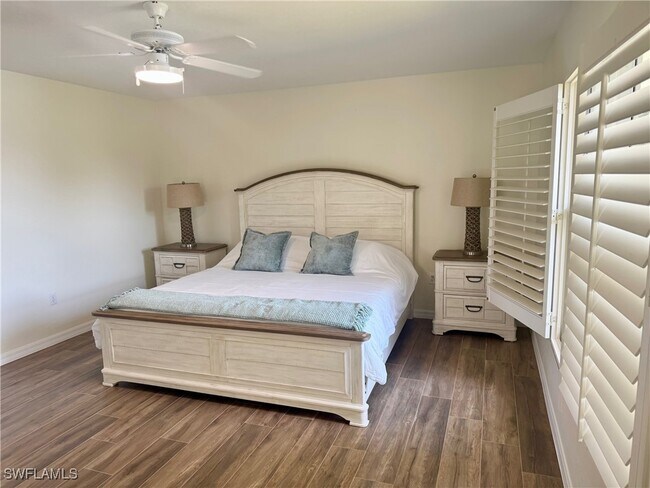 Photo - 4907 Europa Dr