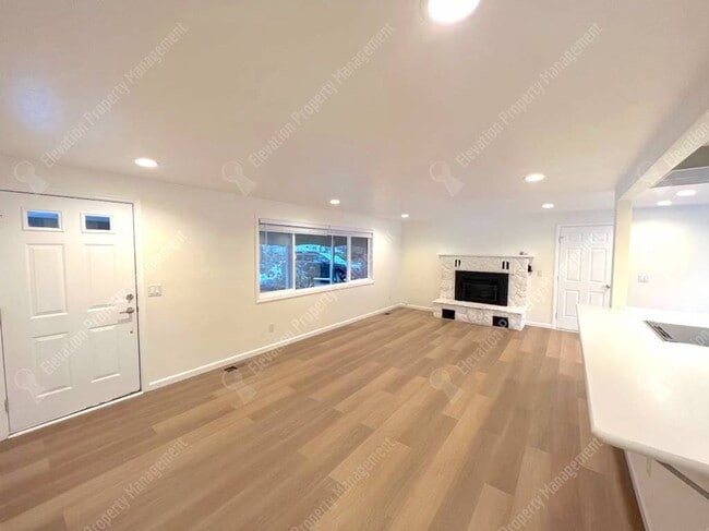 Photo - Updated 3 BR + home office w/ large yard in quiet cul-de-sac