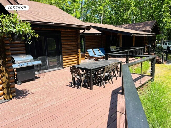 Photo - 1710 Gull Pond Ln