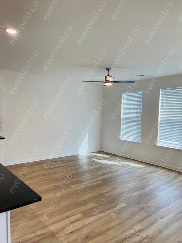 Photo - 2656 Lakevilla Dr