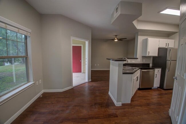 Photo - 2320 Gracy Farms Ln Unit 514