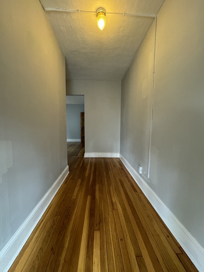 Photo - 18 Burgoyne St Unit 1