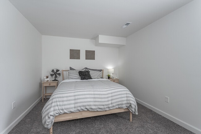 Bloomfield Apartments
