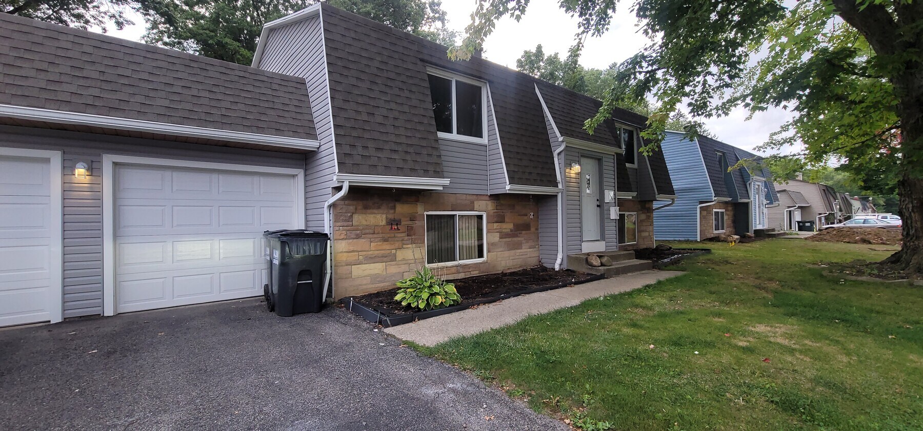 4588 Washington Square Dr Apartment Unit 4588 Youngstown, OH