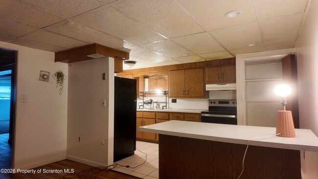 Building Photo - 3730 Lawrence Ave