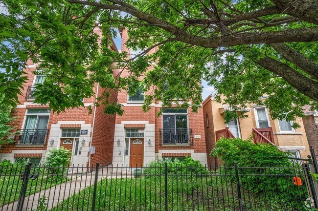 Building Photo - 3543 S Hamilton Ave Unit 3 Rental