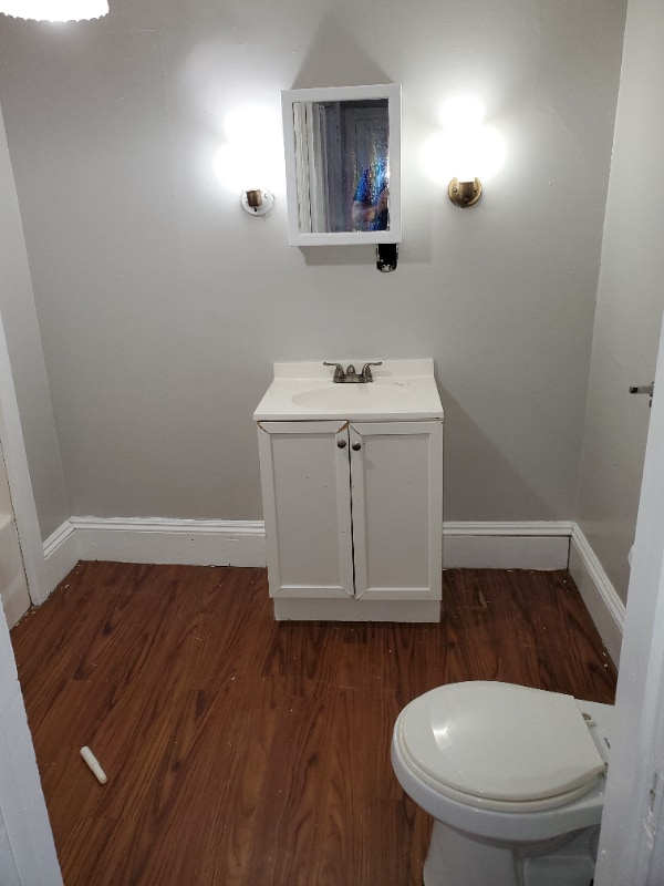 Photo - 218 Walnut St