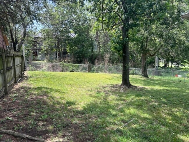 Photo - Cozy 3 BEDROOM 2 BATH FOR RENT IN JOPLIN-$1200 RENT-$1200 DEPOSIT