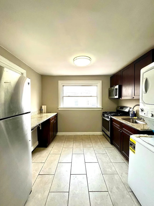 Photo - 2127 Tasker St Unidad 2