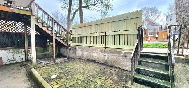 Photo - 3520 S Winchester Ave