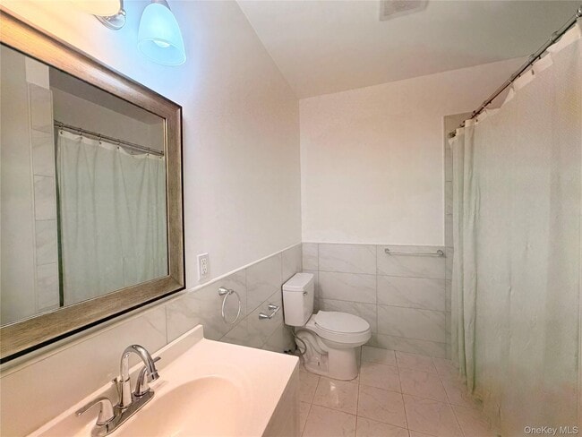 Photo - 28 North St Unit 1