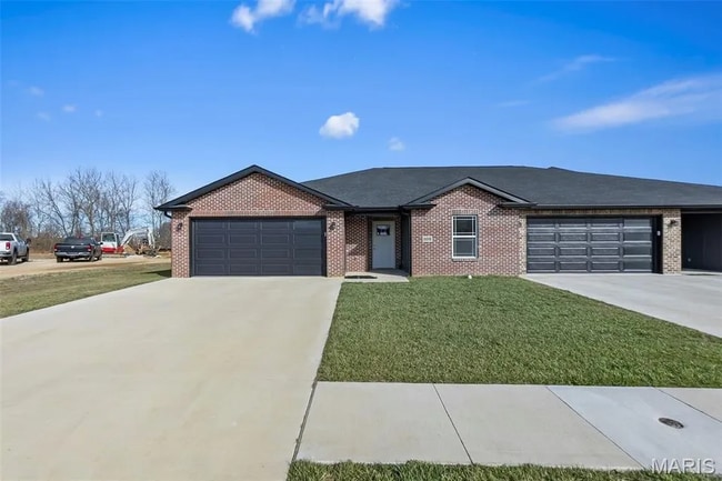 Building Photo - 102 Beechwood Ln