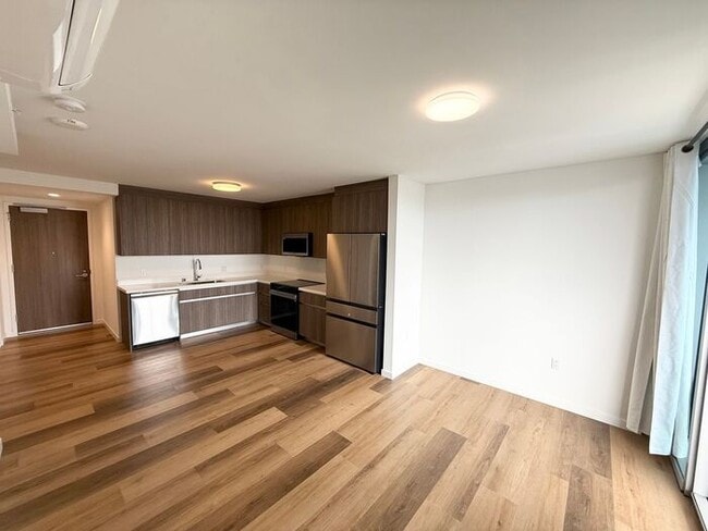 Photo - Newly built - The Park on Keeaumoku Unidad 3205R