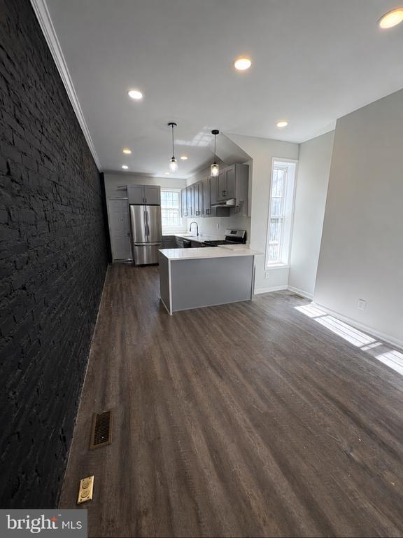 Photo - 1402 Aisquith St