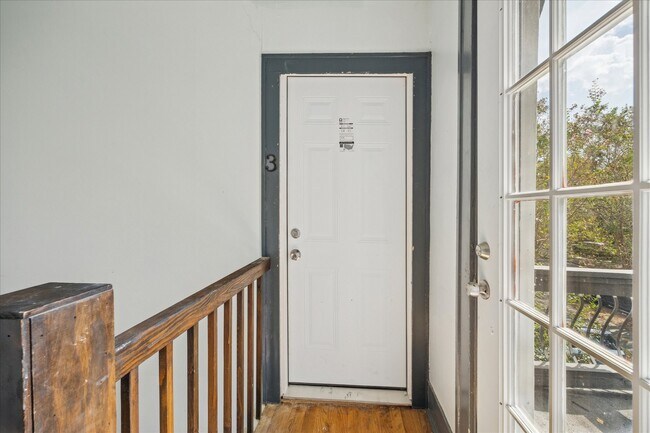 Photo - 1632 Hawthorne St