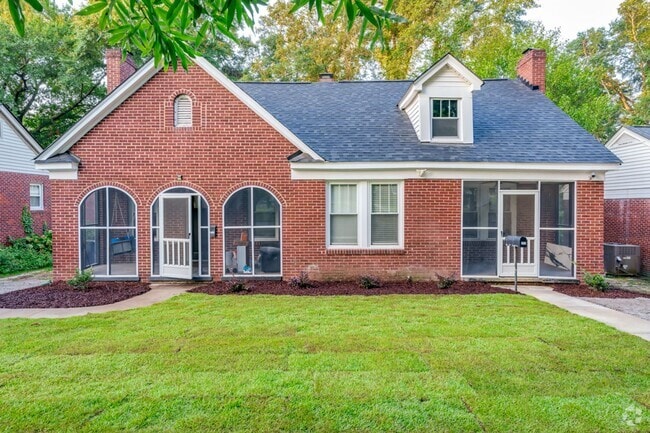 Building Photo - Live in the Heart of Shandon – Stylishly R... Rental
