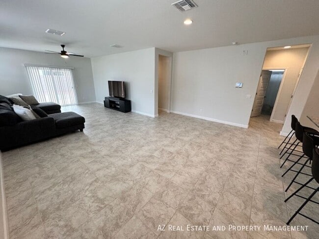 Photo - 39995 W Agave Rd