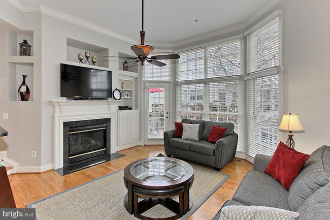 Photo - 5238 Bessley Pl