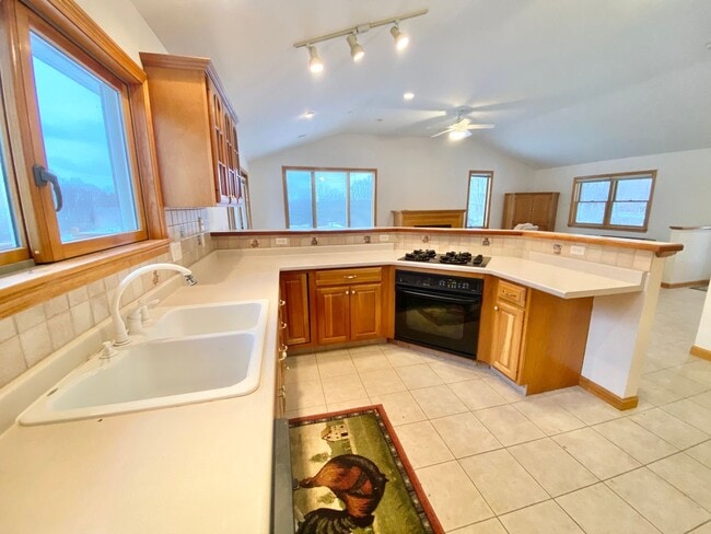 Photo - 1266 Old Creamery Rd
