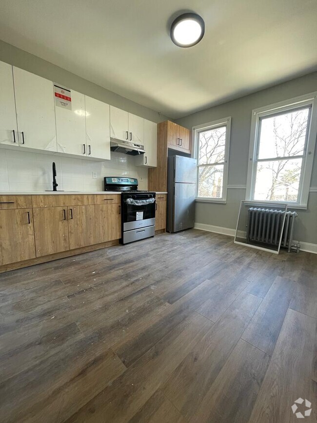 Building Photo - 84 Winfield Ave Unit 2 Rental